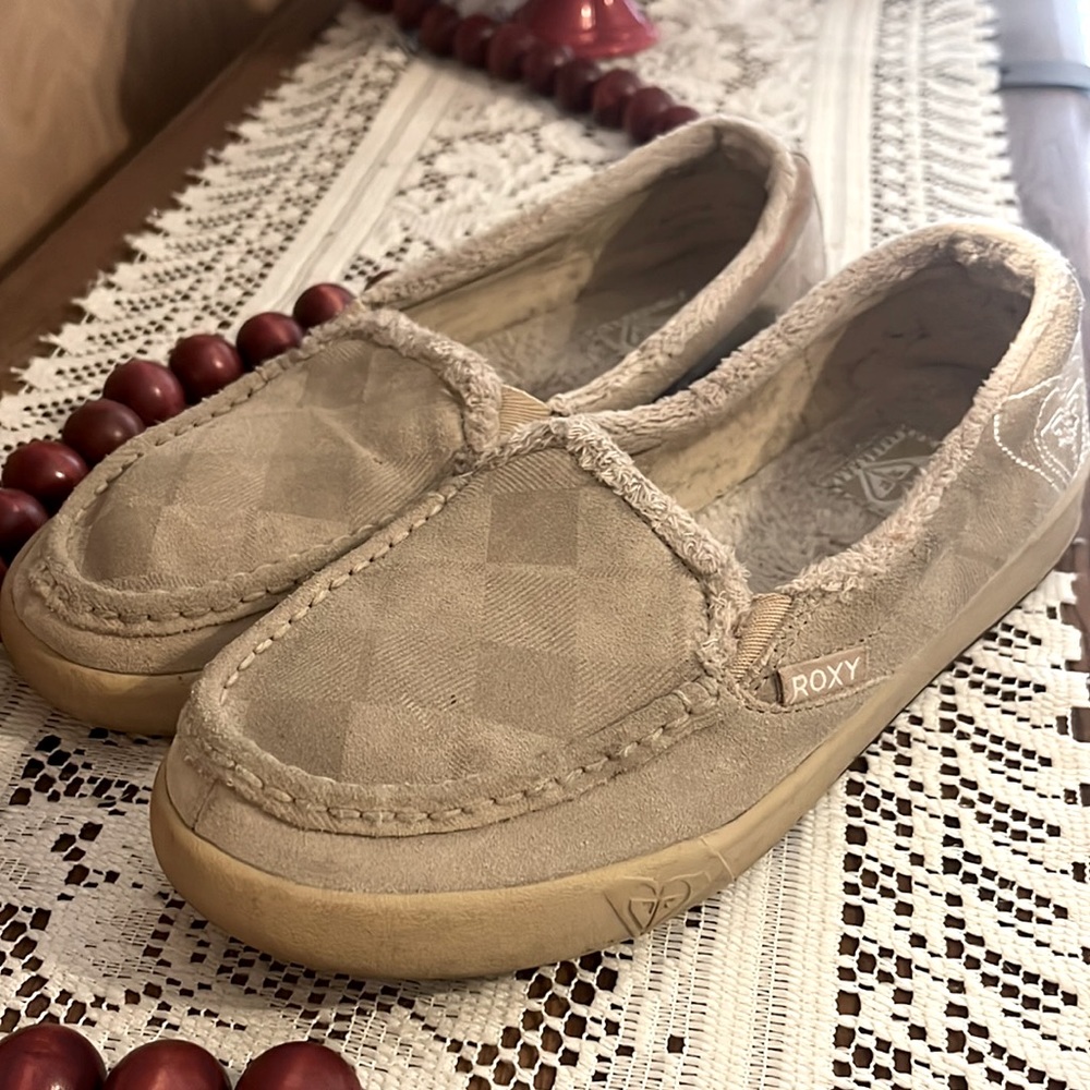 Roxy loafers